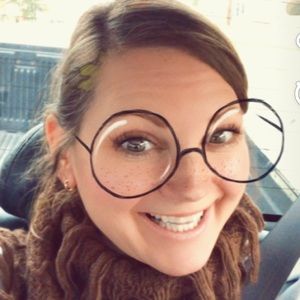 Meet your Posher, April